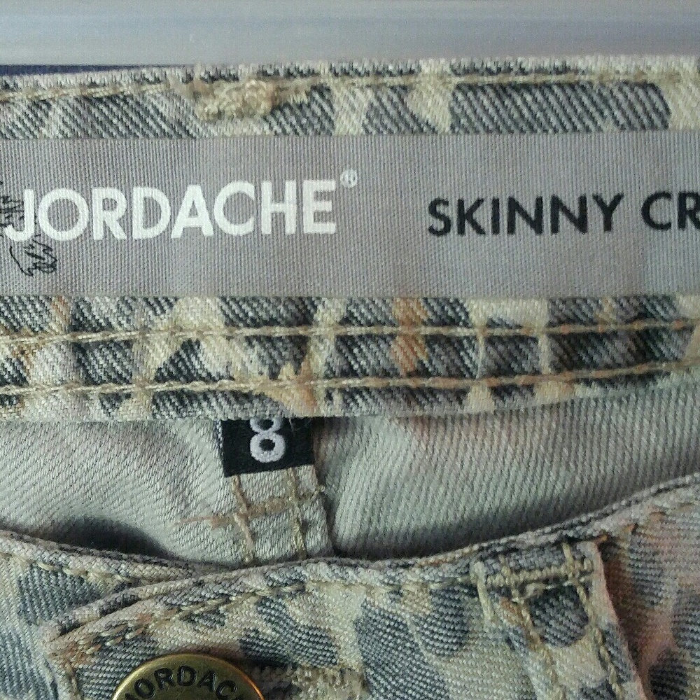 Jordache skinny capri jeans leopard / bundle requirement - Picture 2 of 5